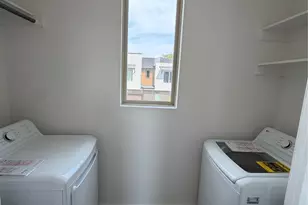 5634 Mesa Cir, Dallas, TX 75235 - Photo 21
