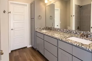 1137 Stella St, Fort Worth, TX 76104 - Photo 9