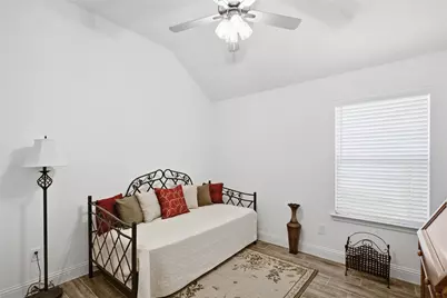 211 Clover Circle, Weatherford, TX 76086 - Photo 15