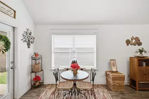 211 Clover Cir, Weatherford, TX 76086 - Photo 13