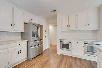 2114 Coral Drive, Arlington, TX 76010 - Photo 13