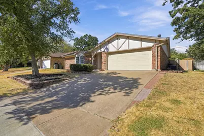 3708 Bordeaux Court, Arlington, TX 76016 - Photo 3