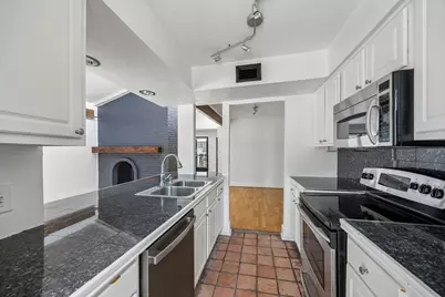 5926 Sandhurst Lane #224, Dallas, TX 75206 - Photo 9