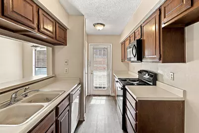 1204 Horizon Trail #3410, Arlington, TX 76011 - Photo 7