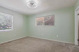 2218 Royal Oaks Dr, Irving, TX 75060 - Photo 7