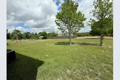 1085 Highland Circle, Springtown, TX 76082 - Photo 23