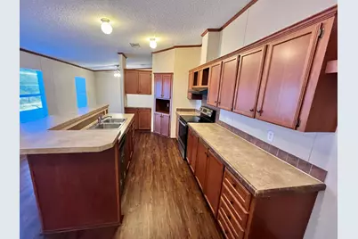 1085 Highland Circle, Springtown, TX 76082 - Photo 5