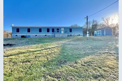 1085 Highland Circle, Springtown, TX 76082 - Photo 21