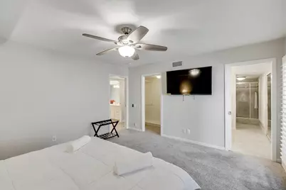 612 W Northgate Drive, Irving, TX 75062 - Photo 19