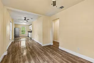 2013 Andrew Ave, Fort Worth, TX 76105 - Photo 7