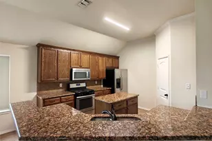 724 Valley Ct, Royse City, TX 75189 - Photo 9
