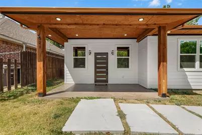 921 Bessie Street, Fort Worth, TX 76104 - Photo 3