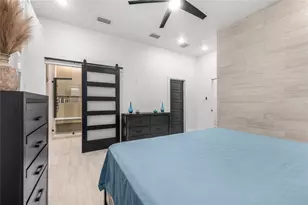 921 Bessie St, Fort Worth, TX 76104 - Photo 21