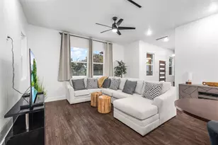 921 Bessie St, Fort Worth, TX 76104 - Photo 7