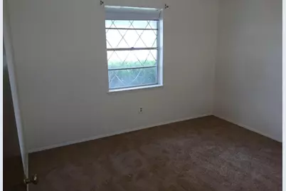 1110 Cielo Vista Drive, Grand Prairie, TX 75052 - Photo 11