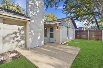 2311 Bluebird Court, Grapevine, TX 76051 - Photo 25