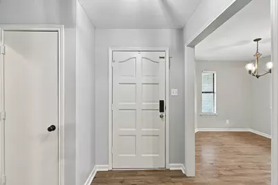 2311 Bluebird Court, Grapevine, TX 76051 - Photo 9