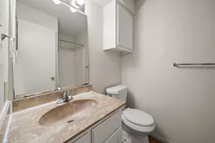929 W Hickory St, Denton, TX 76201 - Photo 17