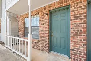 929 W Hickory St, Denton, TX 76201 - Photo 1