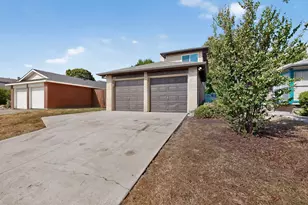 6747 Silver Sage Dr, Fort Worth, TX 76137 - Photo 9