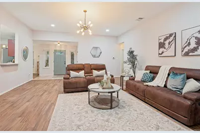 2021 Clearwater Trail, Carrollton, TX 75010 - Photo 5