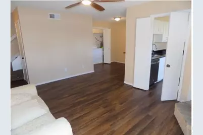 14800 Enterprise Drive #18A, Farmers Branch, TX 75234 - Photo 3