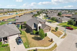 11100 Dunlavin Ct, Fort Worth, TX 76052 - Photo 29