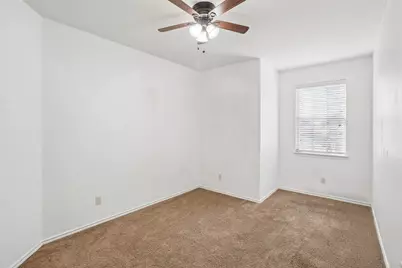 11100 Dunlavin Court, Fort Worth, TX 76052 - Photo 19