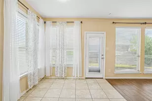 11100 Dunlavin Ct, Fort Worth, TX 76052 - Photo 13