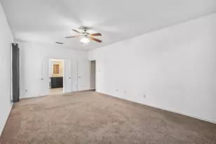 11100 Dunlavin Ct, Fort Worth, TX 76052 - Photo 15