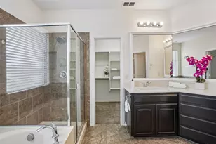 11100 Dunlavin Ct, Fort Worth, TX 76052 - Photo 17