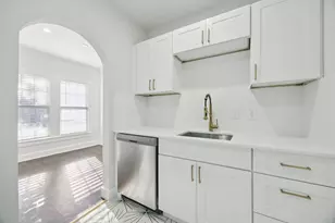 3210 N Haskell Ave., Dallas, TX 75204 - Photo 9
