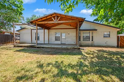 405 Sixpence Lane, Euless, TX 76039 - Photo 17