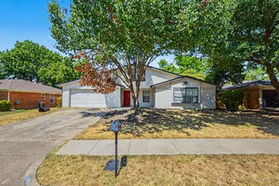 405 Sixpence Lane, Euless, TX 76039 - Photo 1