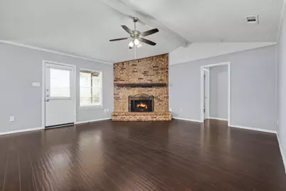 405 Sixpence Lane, Euless, TX 76039 - Photo 3