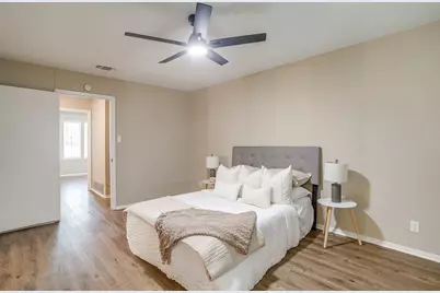 105 Lakeway Drive, Benbrook, TX 76126 - Photo 19