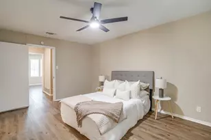 105 Lakeway Dr, Benbrook, TX 76126 - Photo 19