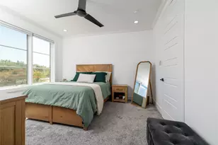 449 S Rayner St, Fort Worth, TX 76111 - Photo 29