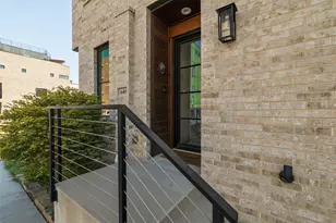 449 S Rayner St, Fort Worth, TX 76111 - Photo 7
