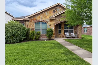 1805 Overlook Drive, Lancaster, TX 75146 - Photo 1