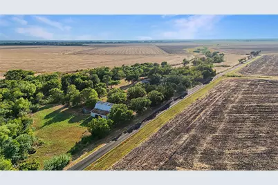 917 Goodwyn Road, Italy, TX 76651 - Photo 1