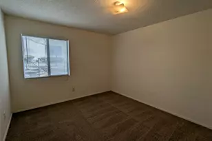 7431 Holly Hill Dr, Dallas, TX 75231 - Photo 17