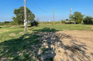 18636 Doubletree Dr, Justin, TX 76247 - Photo 31