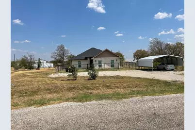 18636 Doubletree Drive, Justin, TX 76247 - Photo 3