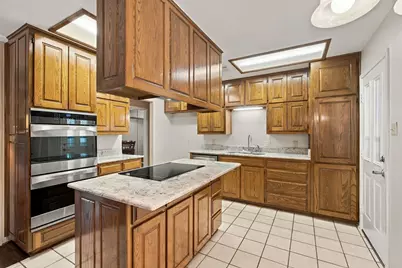 1802 Tulip Drive, Arlington, TX 76013 - Photo 7