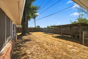 1802 Tulip Dr, Arlington, TX 76013 - Photo 31