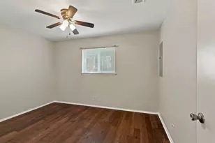 1802 Tulip Dr, Arlington, TX 76013 - Photo 23
