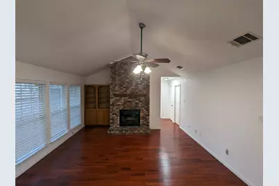 266 Barclay Avenue, Coppell, TX 75019 - Photo 5
