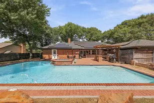 6440 Devonshire Dr, North Richland Hills, TX 76180 - Photo 31