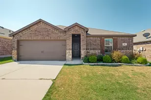 816 Alton Dr, Aubrey, TX 76227 - Photo 1
